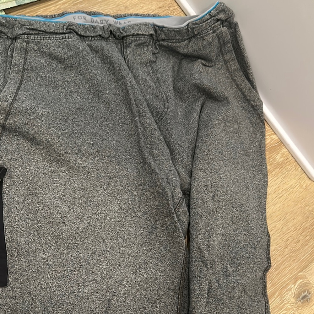 Gray Men’s Sweats Mack Weldon Ace